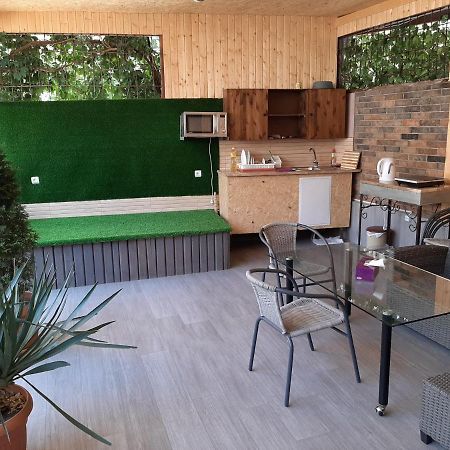 Shara Talyan Guest House & Tours เยเรวาน ภายนอก รูปภาพ