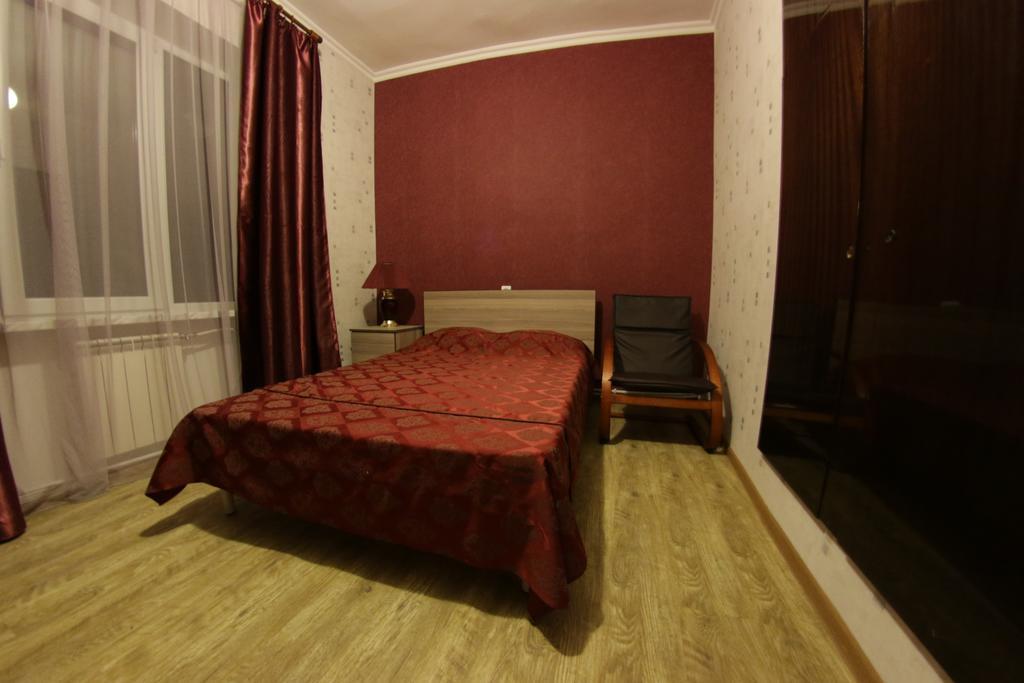 Shara Talyan Guest House & Tours เยเรวาน ภายนอก รูปภาพ